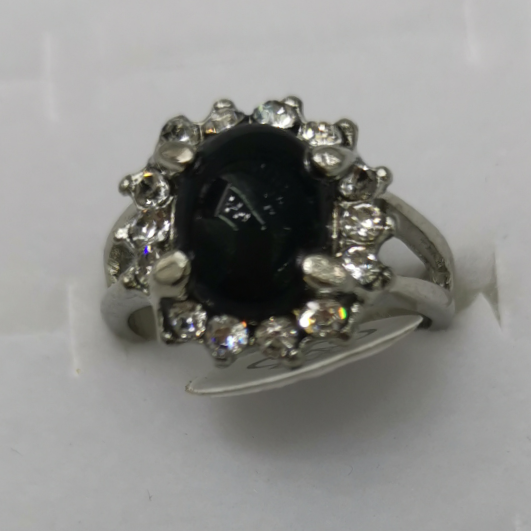 Imitation diamond ring white k alloy