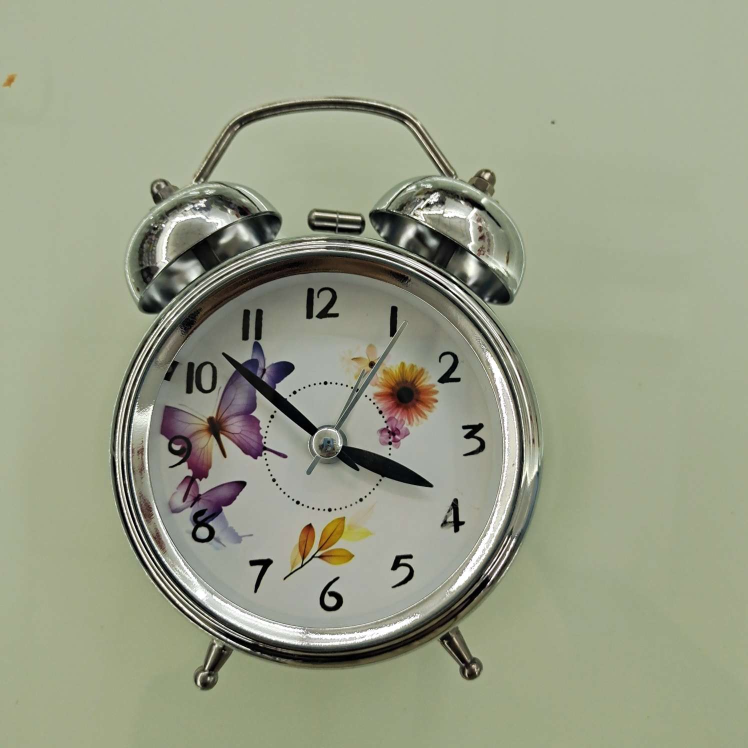 2325 Small alarm clock details Picture