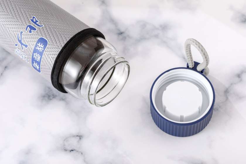 六朵2019新品高硼杯——
禾鸣布套玻璃杯
LD-BLT809   360ml详情图3