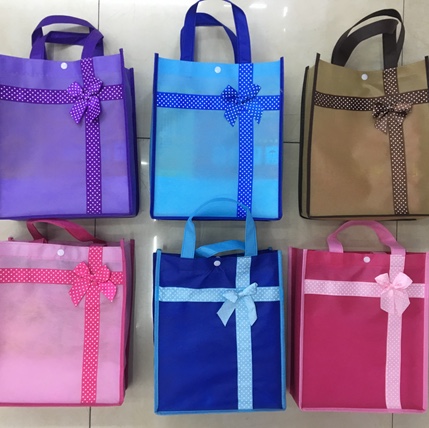 Factory direct sales of hand-held cross Chinese knot vertical shopping bags