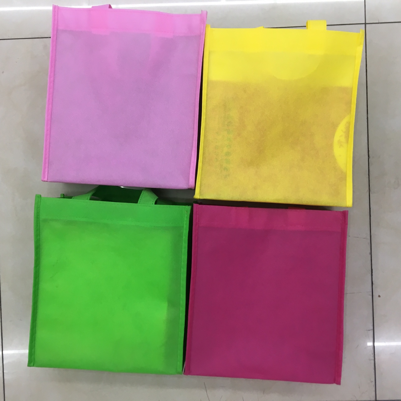 Vertical handbag faucet bag custom factory direct sales