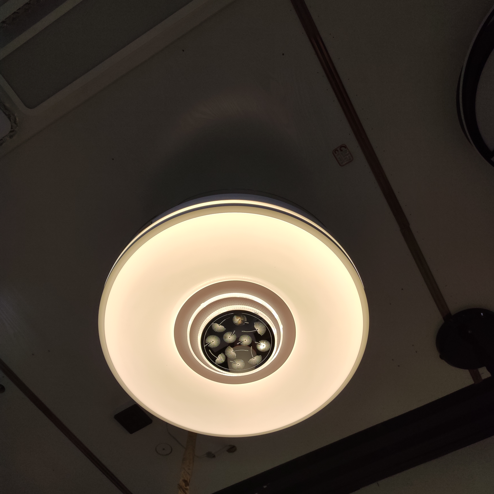 Invisible fan lamp, dual-color 26W, 42 inches