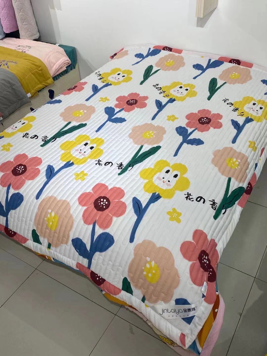 New Printed Quilted Air Conditioning Quilt undefined