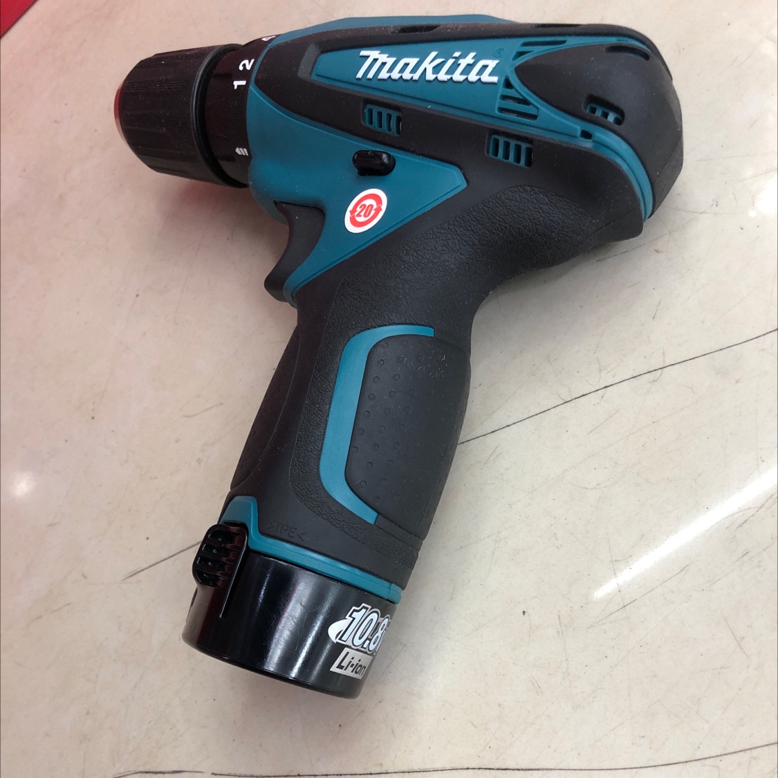 MKAITA rechargeable screwdriver drill Application Scenario