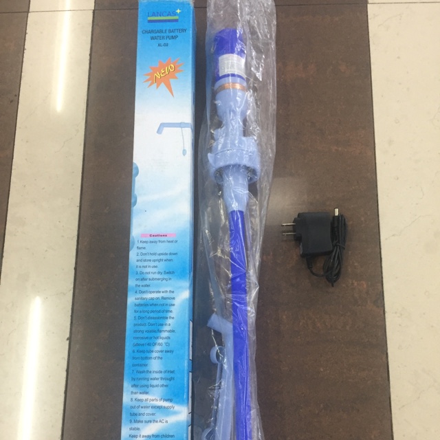 插电式电动吸水器
