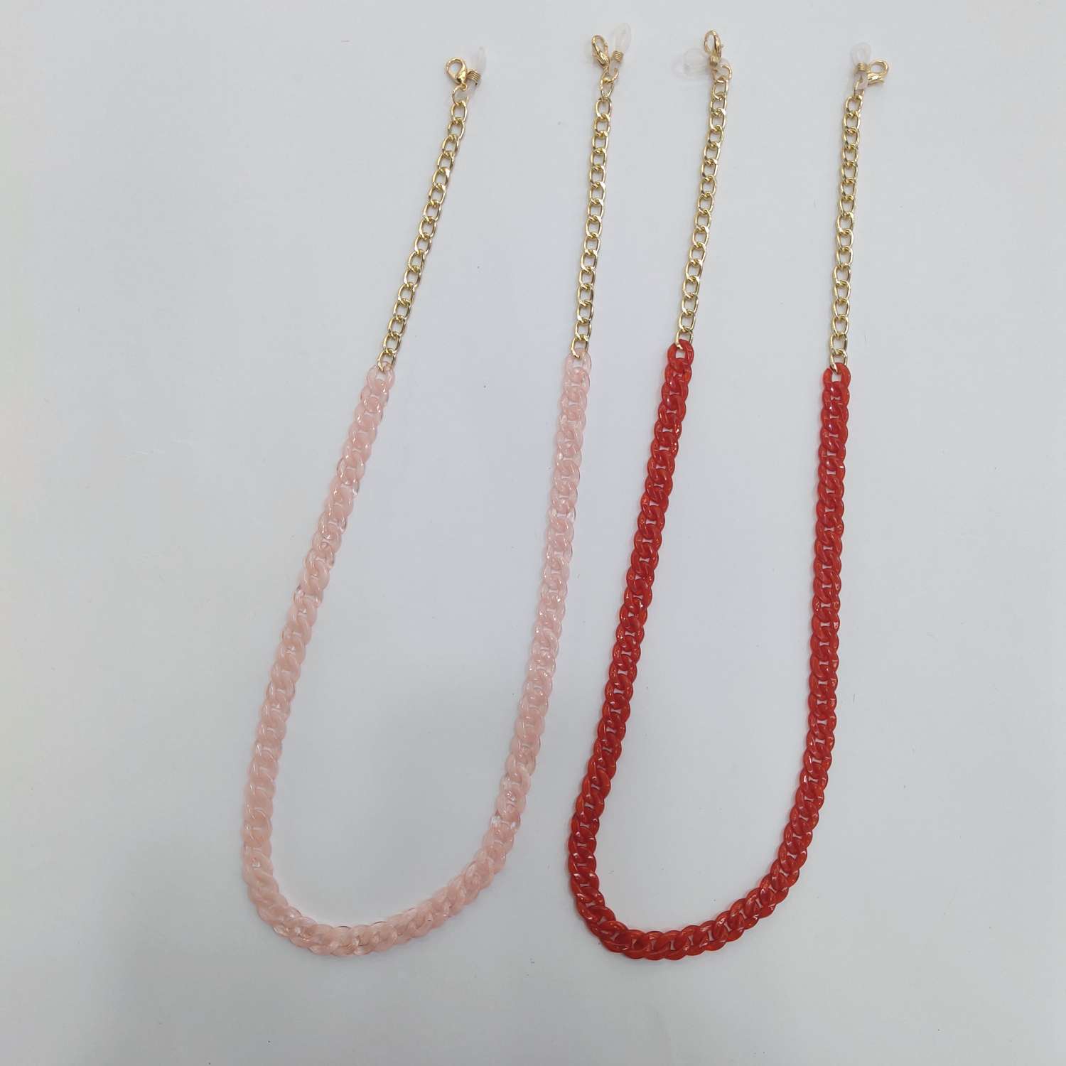 Flat resin eyeglass chains, hair clips, hair accessories, hair clips and hairpins, hair accessories, hair clips and hairpins pendants Application Scenario