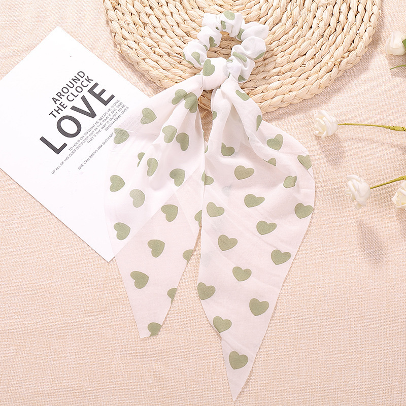 Manufacturers Customized 2021 Spring And Summer New Chiffon Hairband Korean Version Sweet Simple Polka Dot Peach Heart Streamer Application Scenario