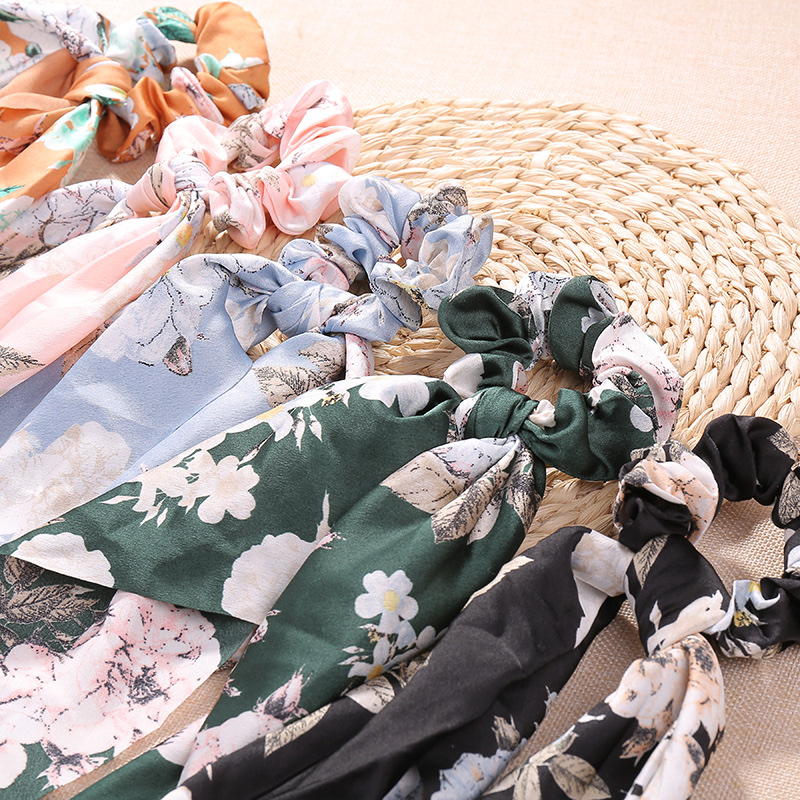 Custom 2021 Spring/Summer New Floral Ponytail Hair Band Europe And The United States Fashion Ol Satin Printed Streamer Large Hair Band details Picture