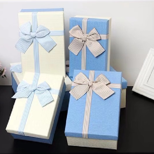 Tianxiang Craft Gift Box, creative rectangular, large, medium and small ribbon bow gift box, three-piece set, gift box, paper box, packaging box, storage box full figure