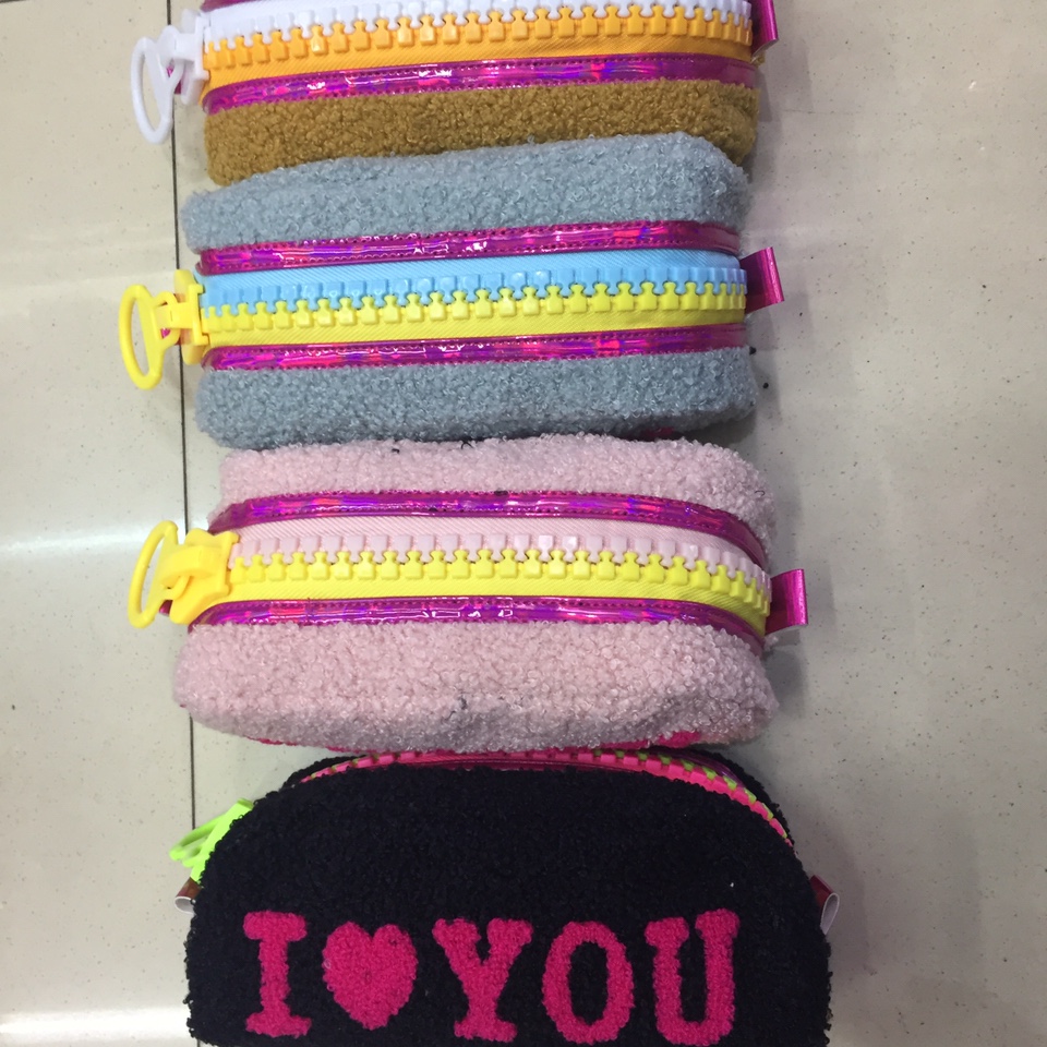Pen case 549