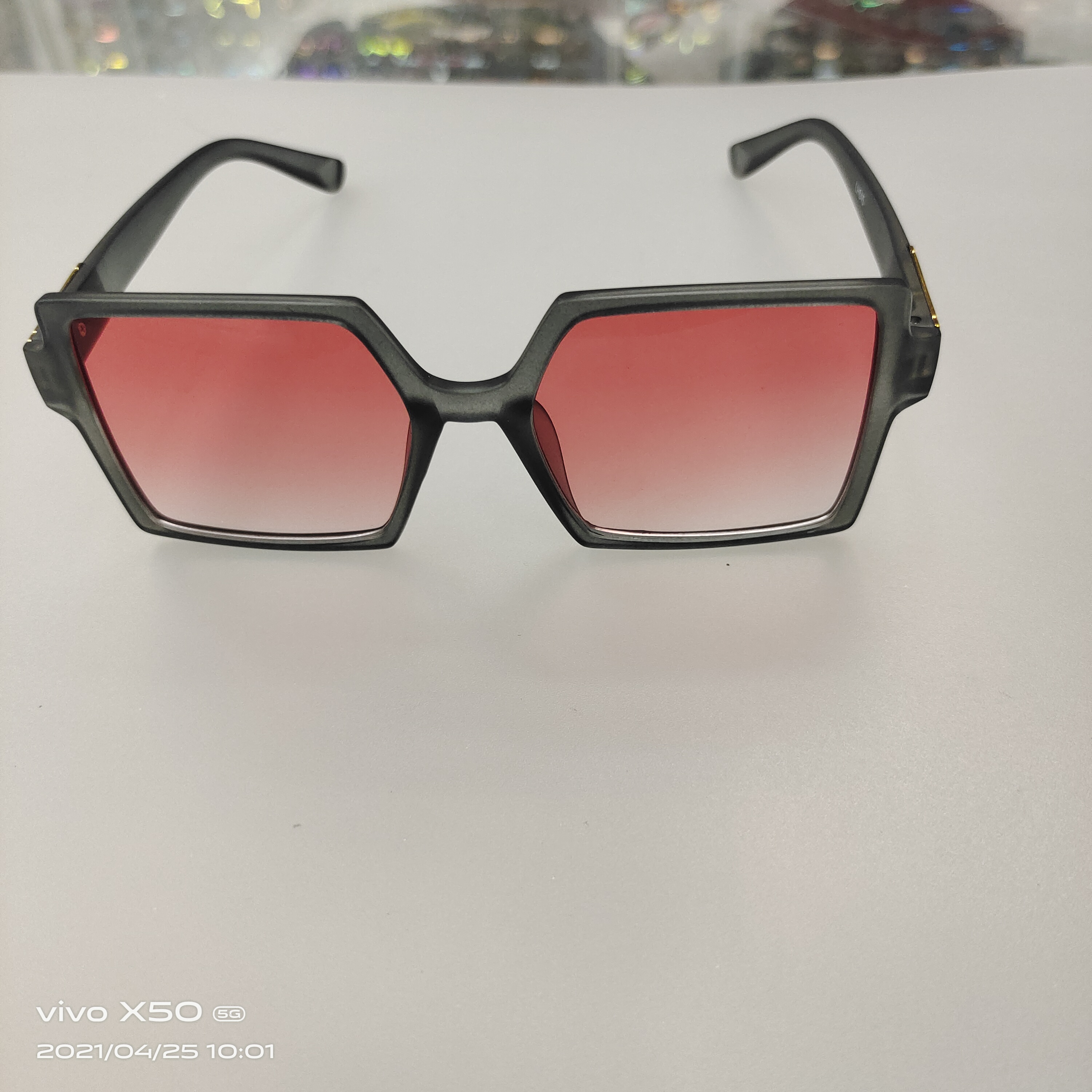 New sunglasses 307-645