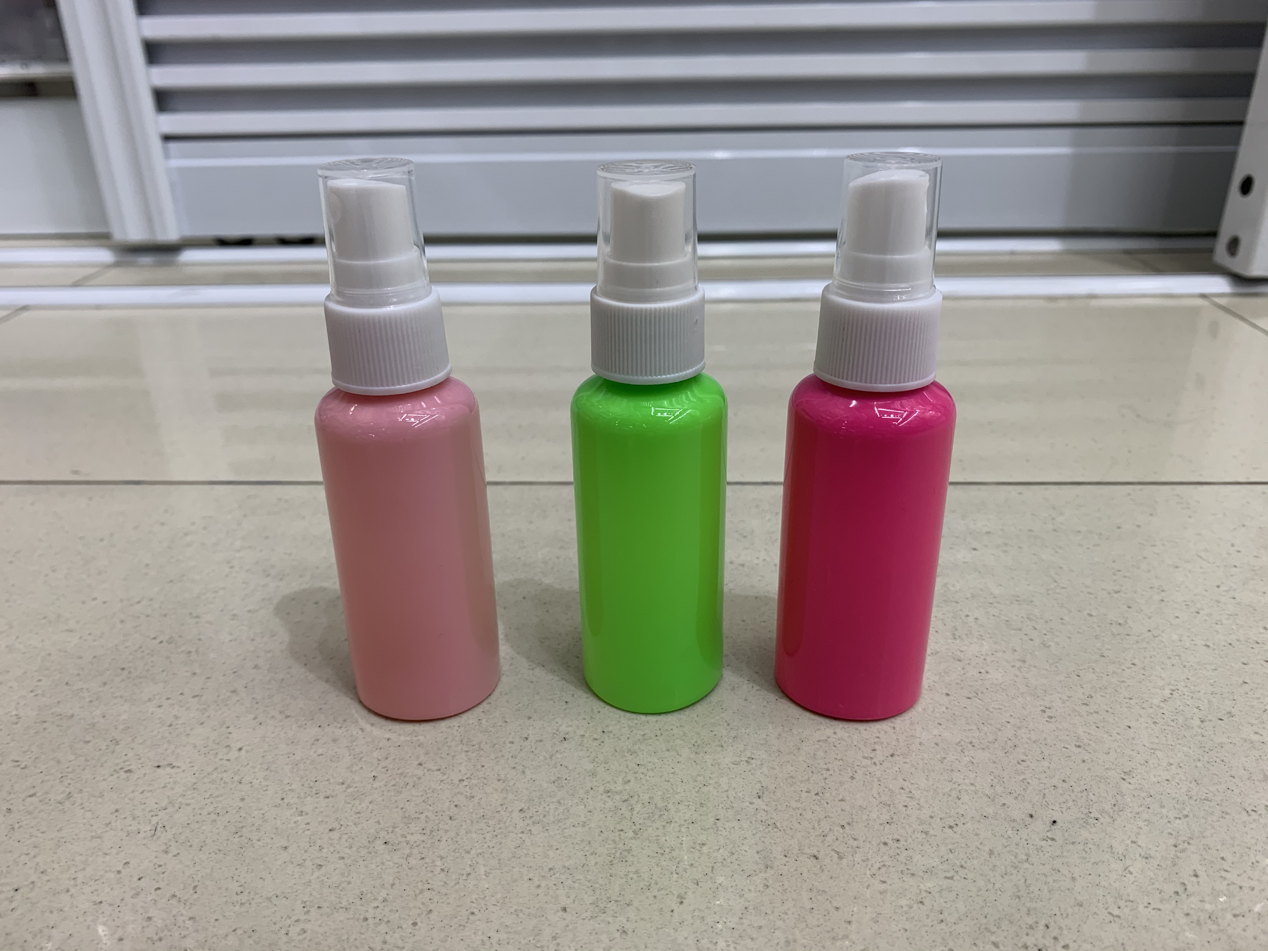 50ml彩色喷瓶，小喷雾瓶，消毒水喷雾瓶产品图