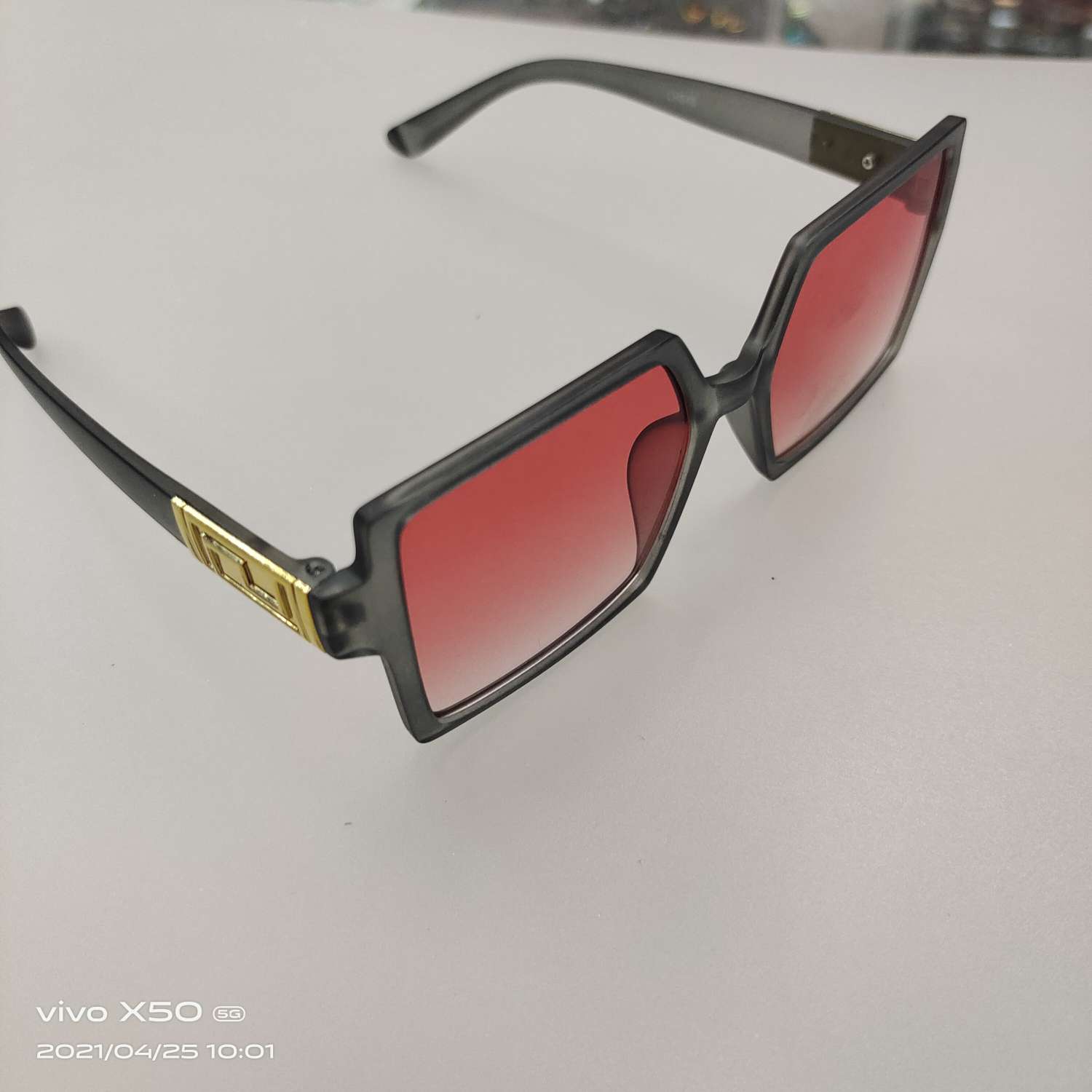 Новые солнечные очки 307-645 Item Picture