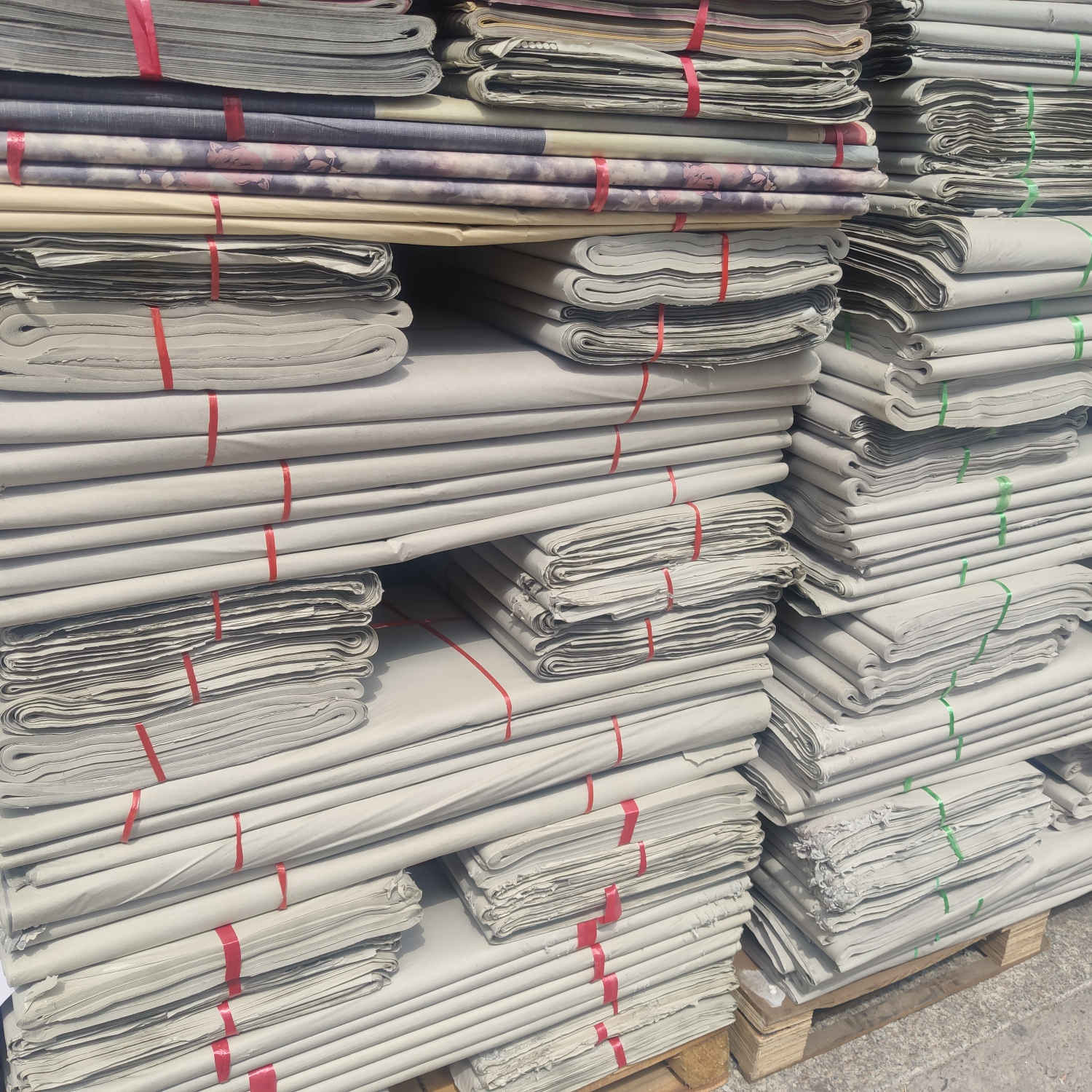 塞包纸 塞鞋纸 包装纸 内衬纸 硫酸纸 文化纸 灰色 30g纸 80x120 250张