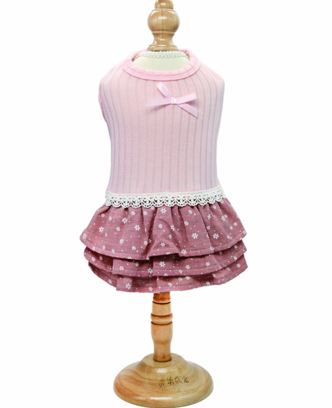 宠物用品，仙仙小裙子特价特价出啦！需要的老板联系我！详情18