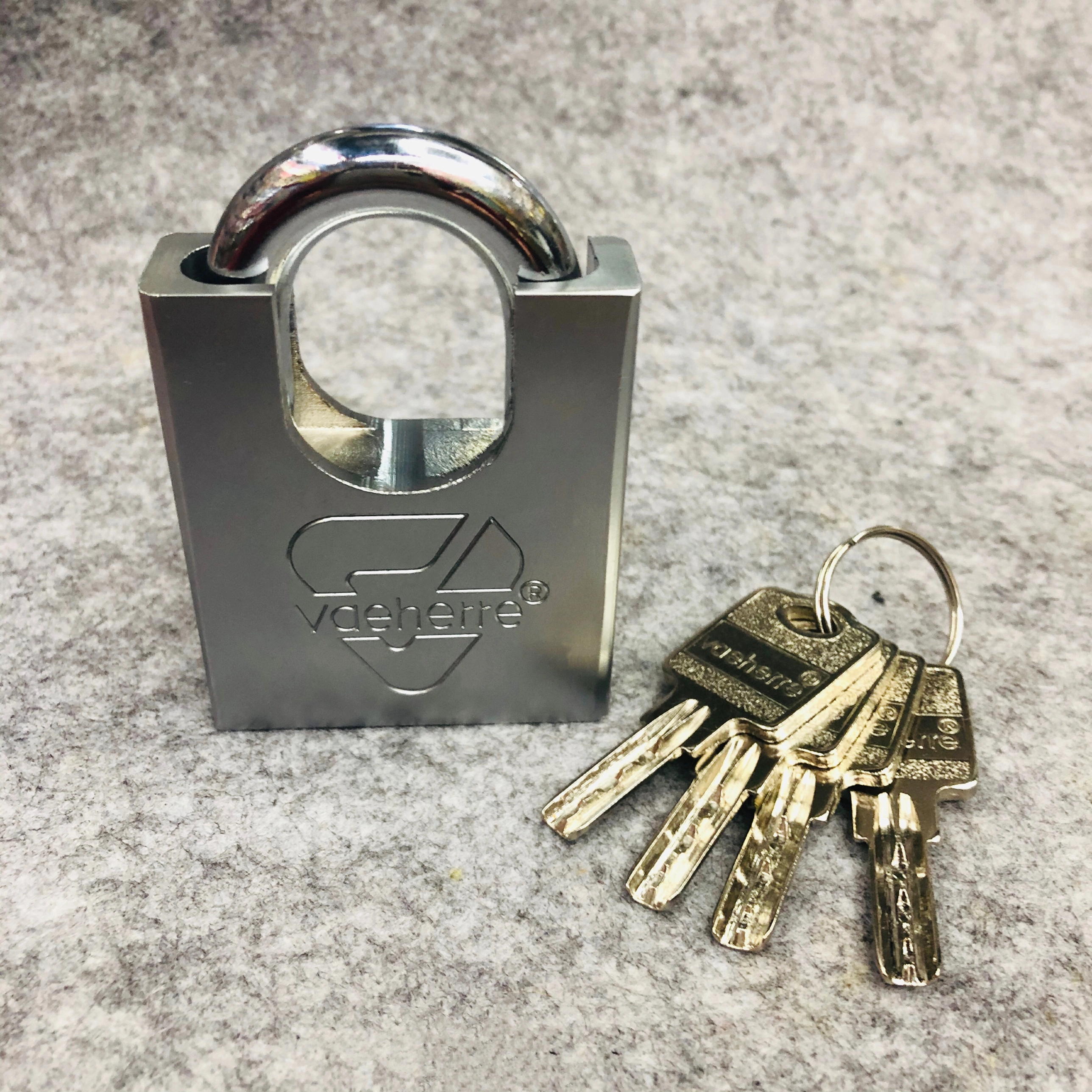 Vaeherre beam atomic lock detail image 4