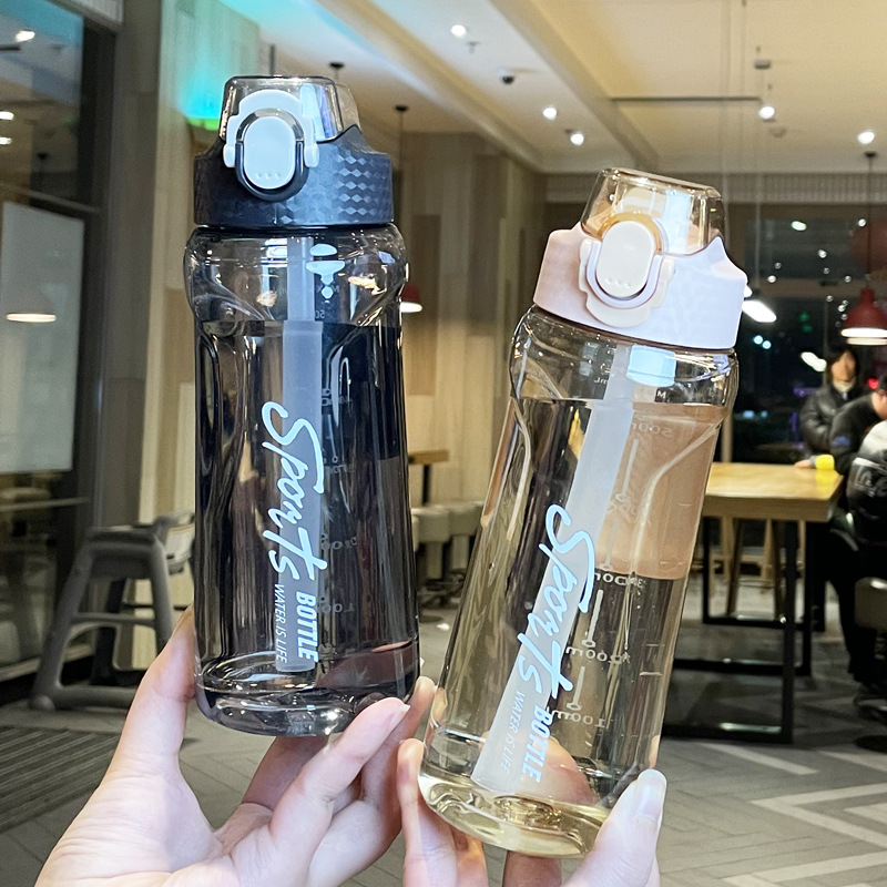 Yiwu Good Goods Bouncing Straw Cup
Item No. 0879-493
Packing quantity: 60 PCS
Capacity: 750ml
Material: PC +ABS
0.089 Item Picture