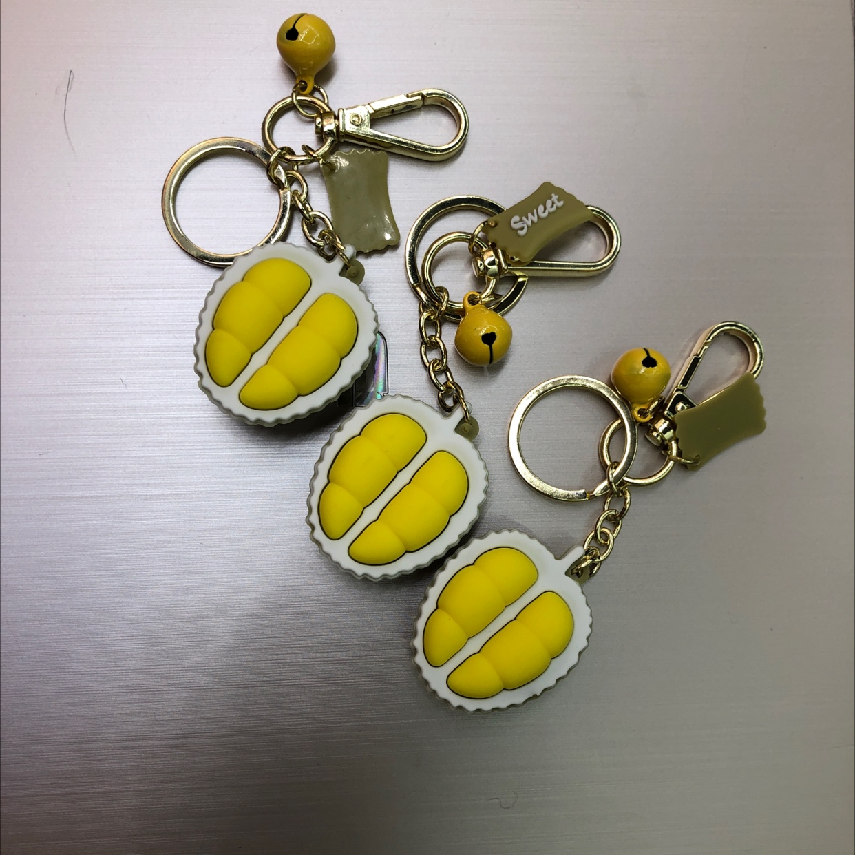 水果榴莲挂件产品图