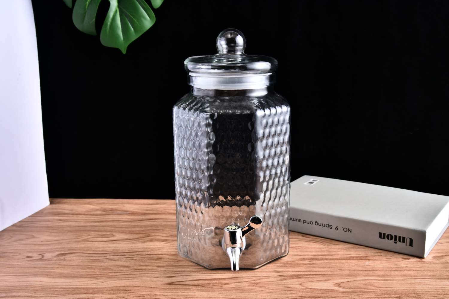 Star Anise + Pockmark Bottle Application Scenario
