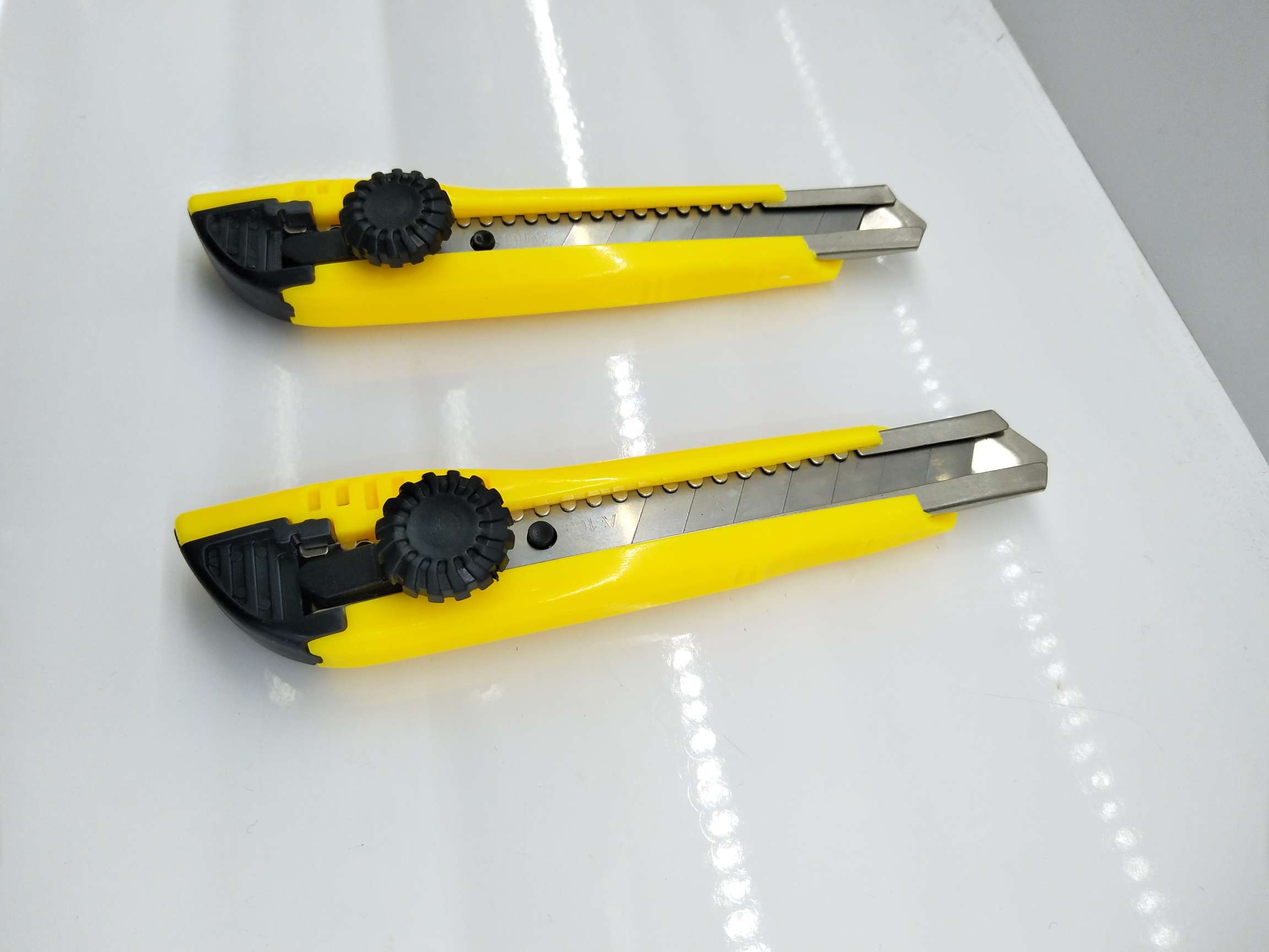 510 Utility knives, office supplies, office scissors, knives, office stationery knives, scissors tools, hardware tools, knives, measuring tools, utility knives details Picture