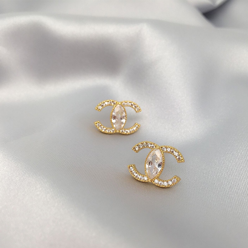 Double C zircon stud earrings