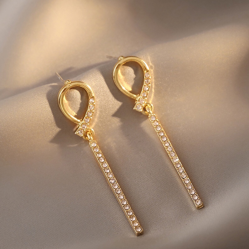 Long zircon stud earrings