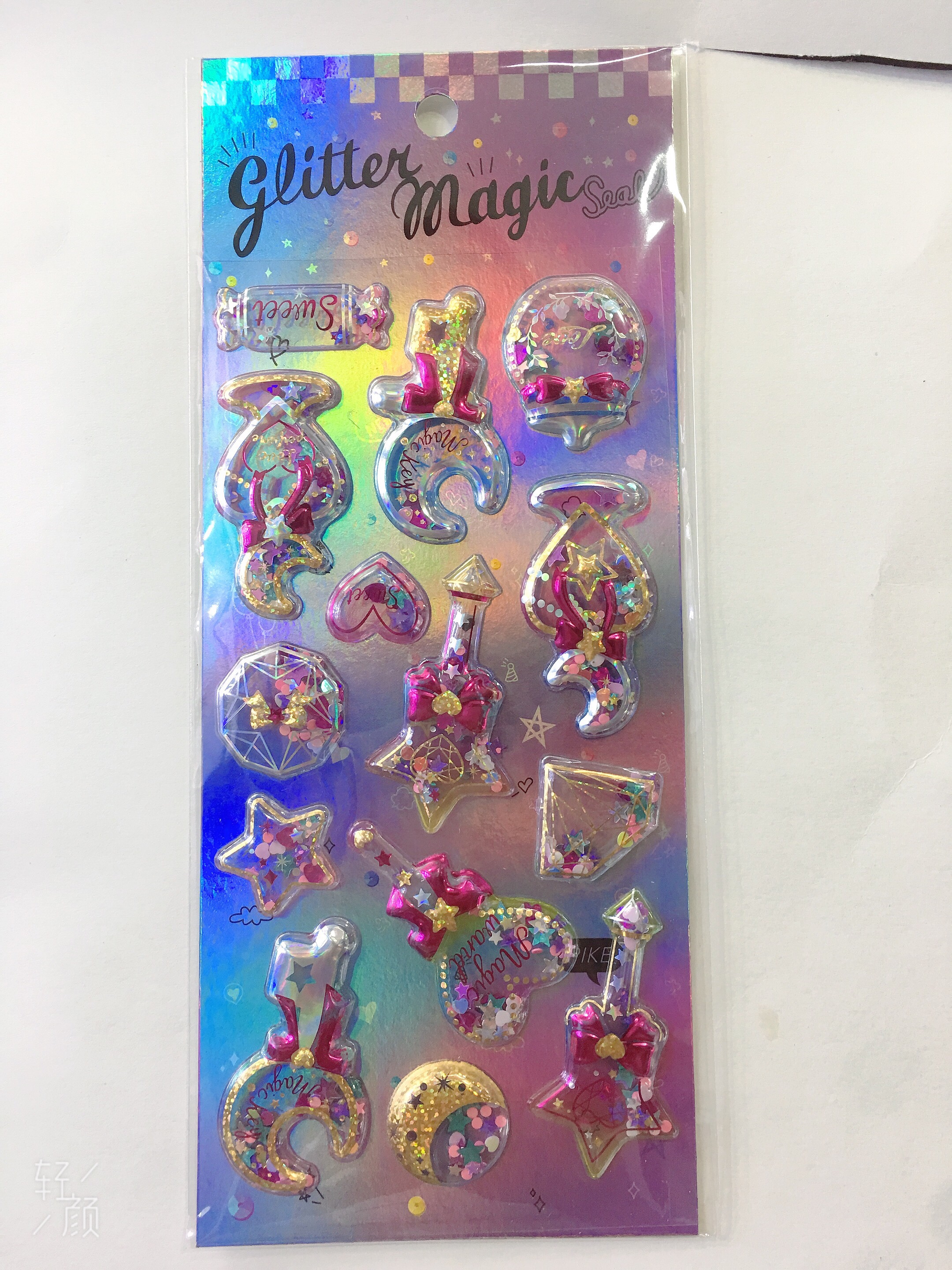 Shake sticker detail image 1