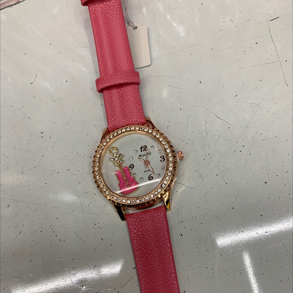 新款女士皮表带吉他粉色牙边详情图1