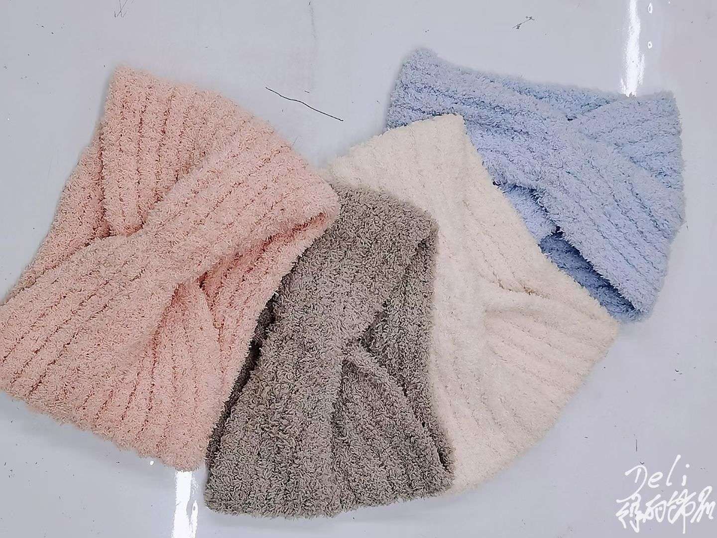 半边绒发带斜搭头带女网红洗脸发带韩国头饰发箍化妆面膜沐浴束发带半边绒月子包头巾头饰发箍化妆束发带沐浴防滑干发半边绒包头巾详情图2