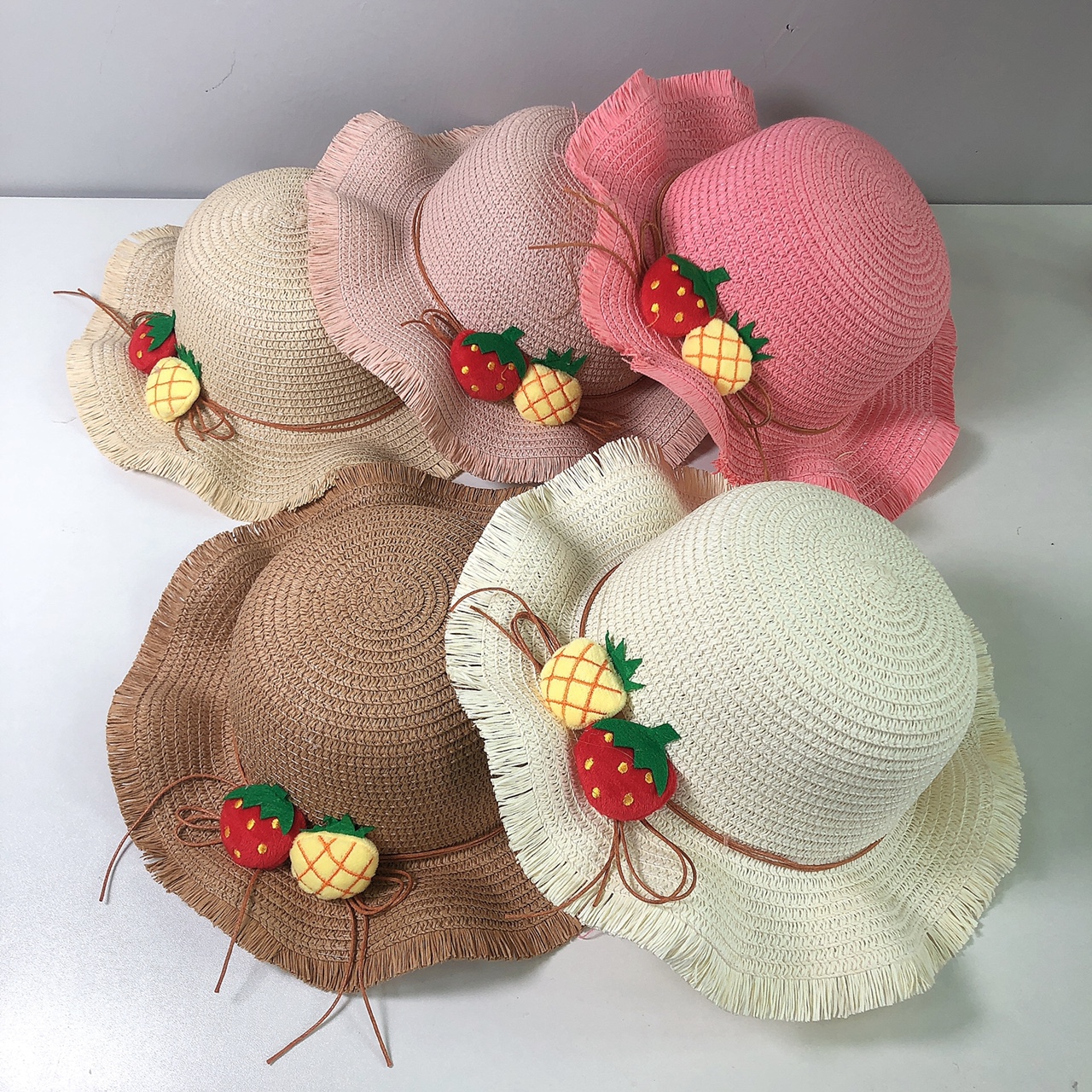 Children's hats and sun hats