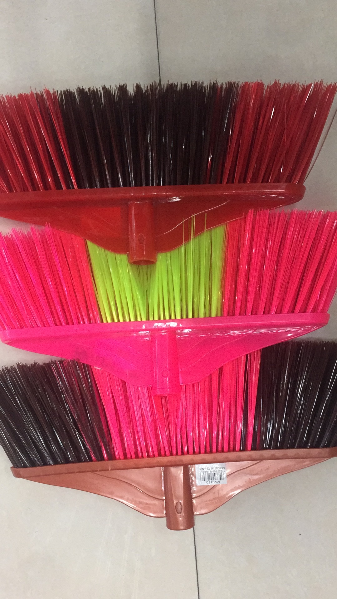 1689 broom head details Picture