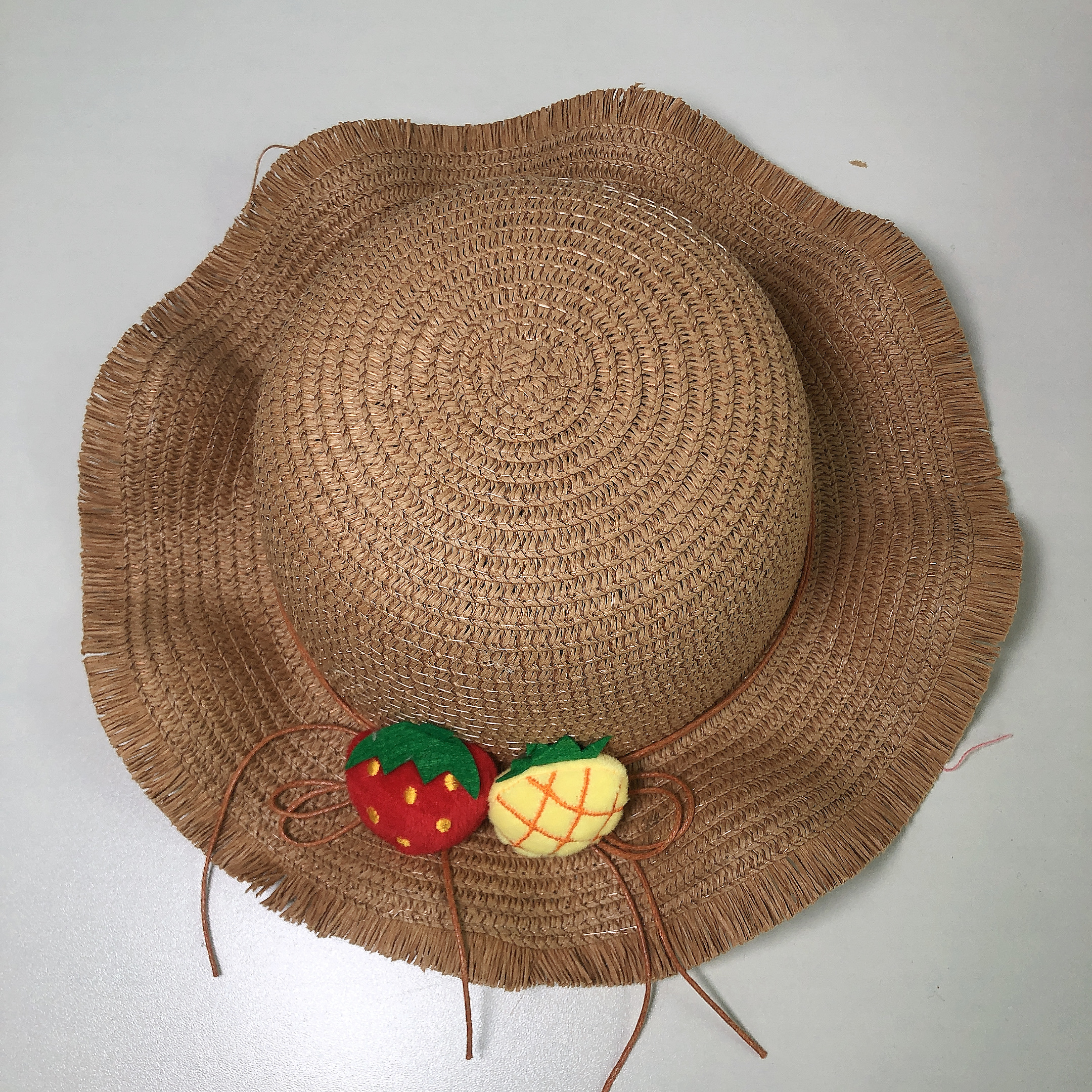 Children's hats and sun hats details Picture