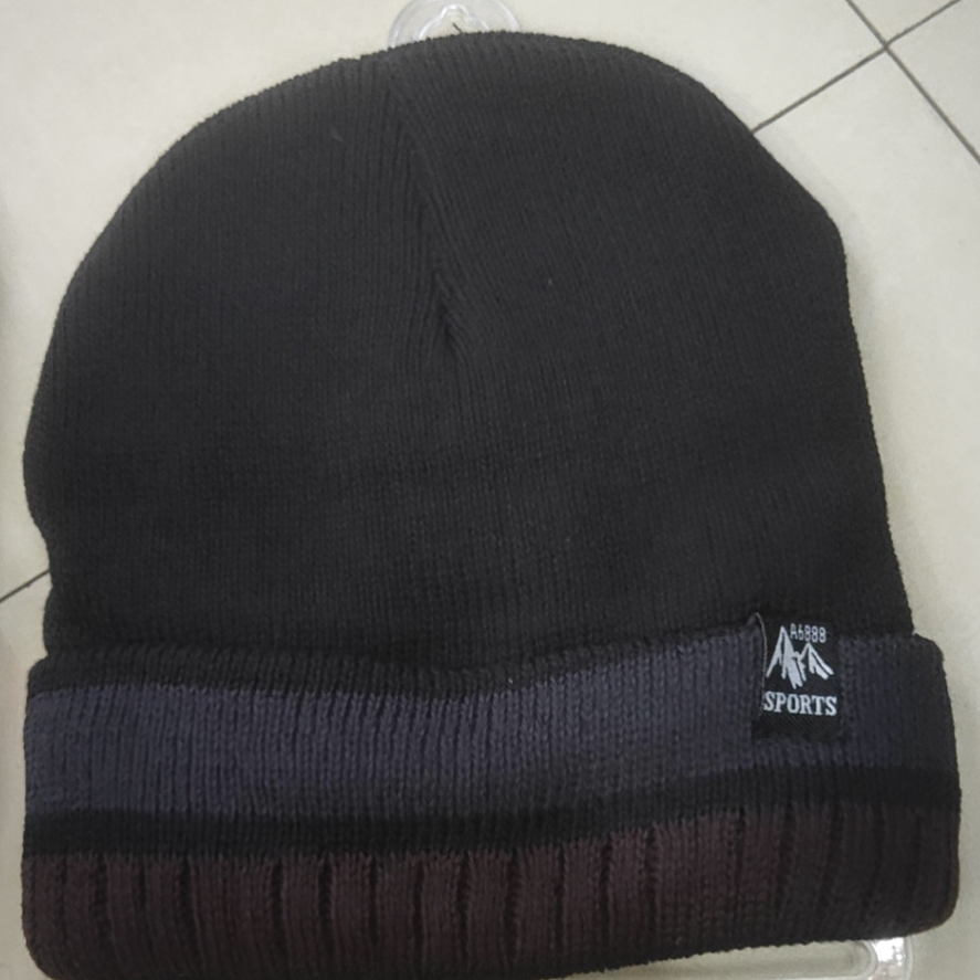 Previous Ted Hat 02