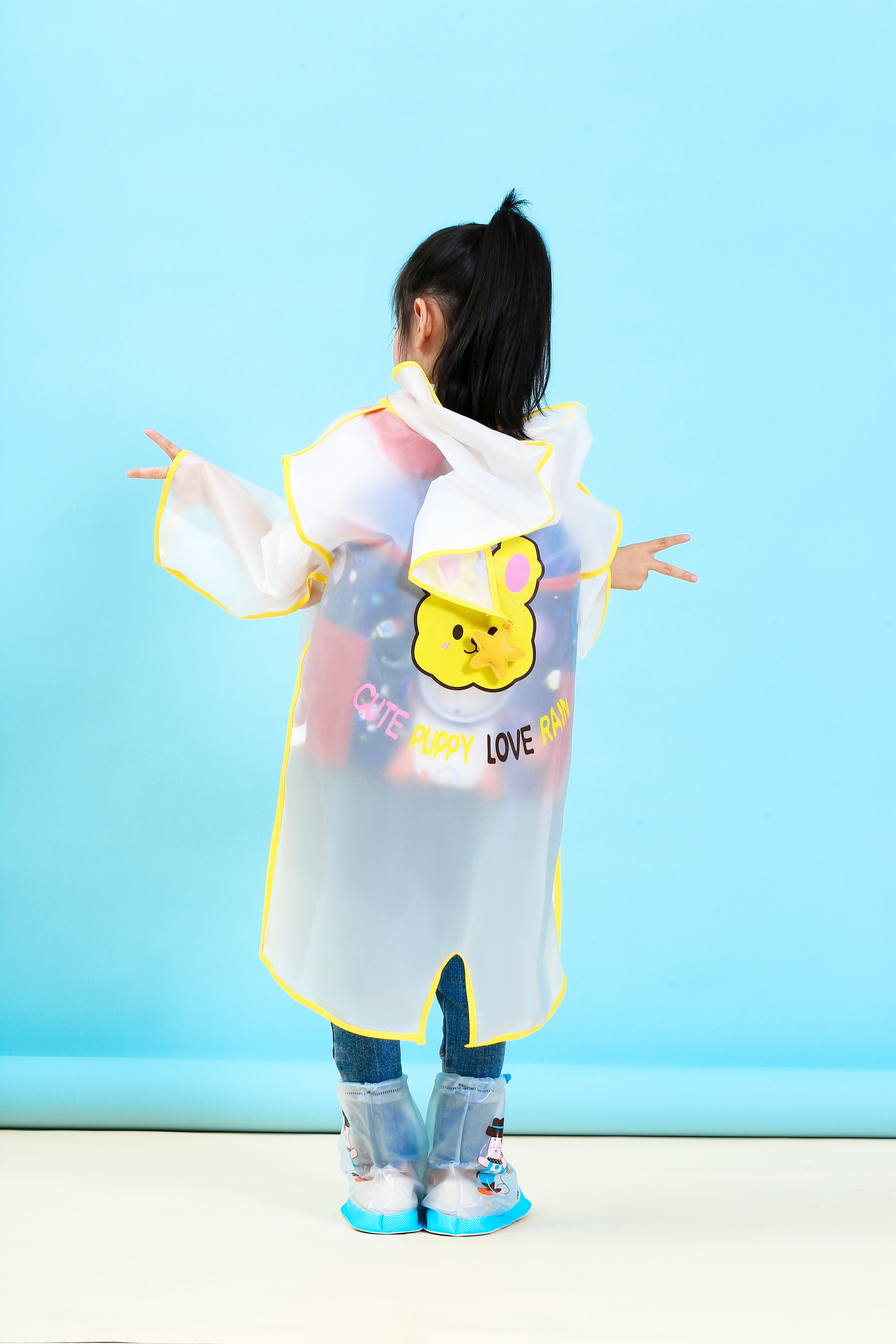 Raincoat For Kids details Picture