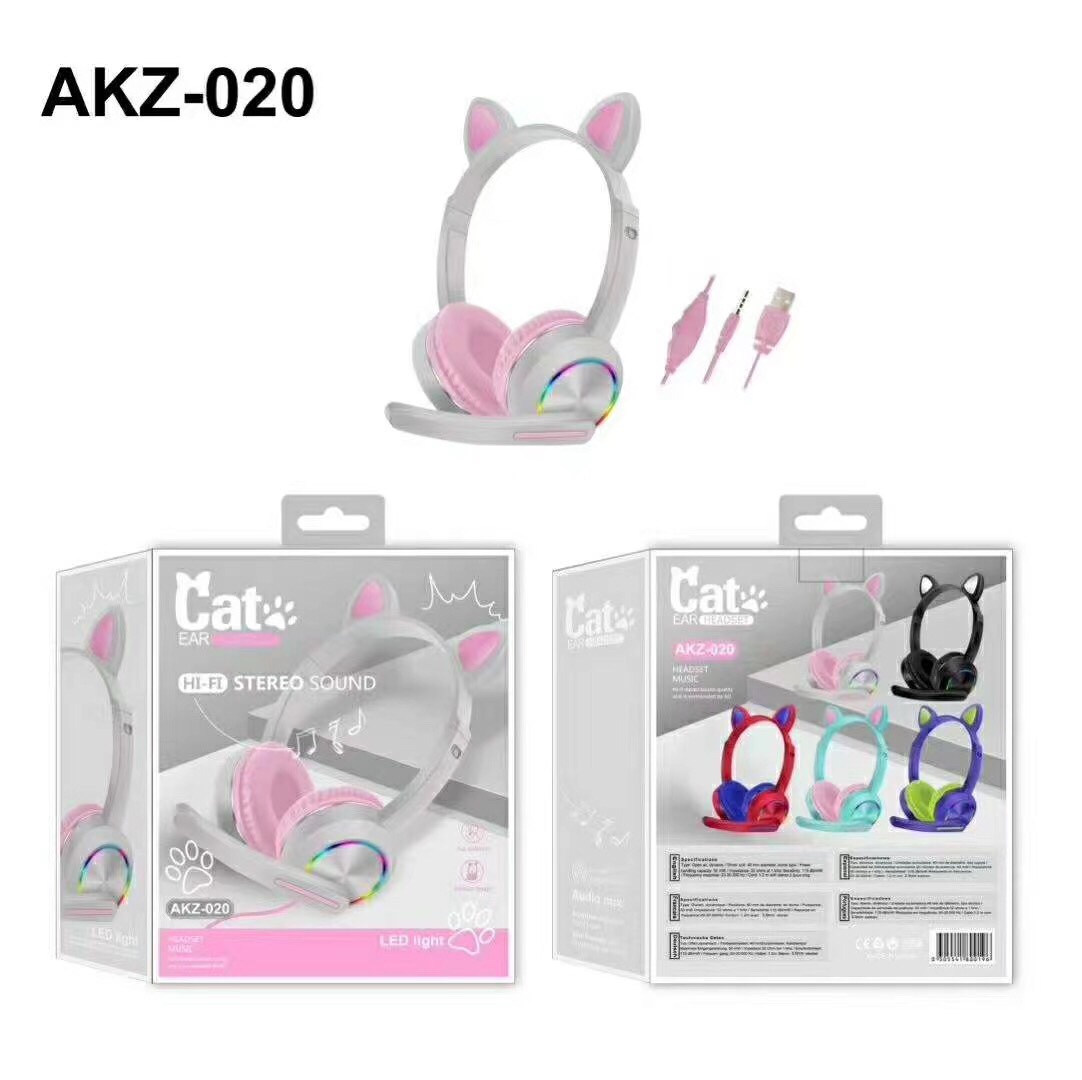 020 Headphones with microphone