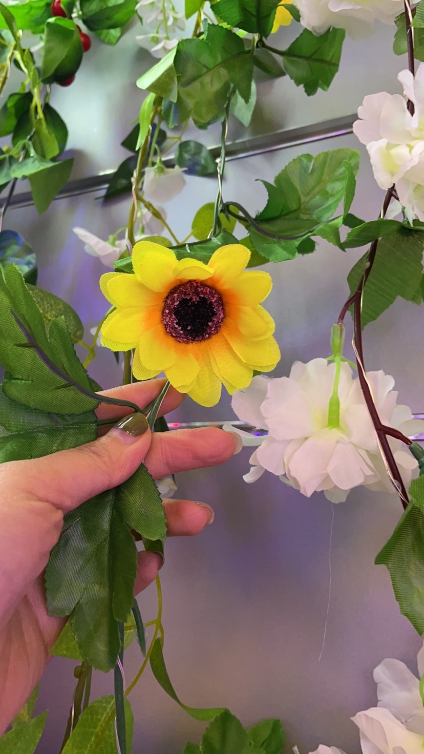 Sunflower tree rattan decorative lamp, 2-meter 20-lamp, copper wire lamp, starry sky, battery box, grape trellis arrangement details Picture