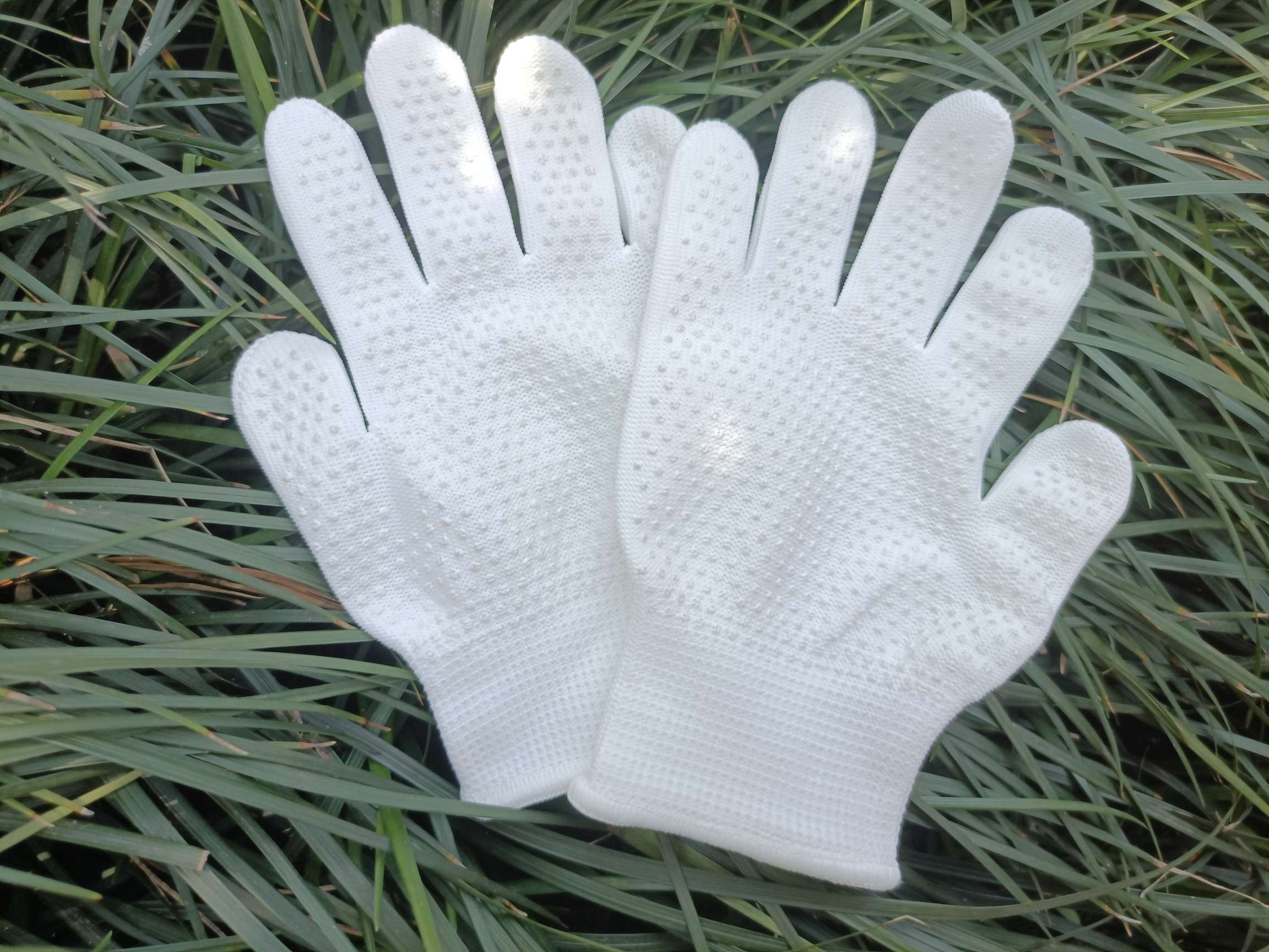 Children's Nylon Dot Plastic Gloves Non-Slip Gloves Blue White Specification drawing