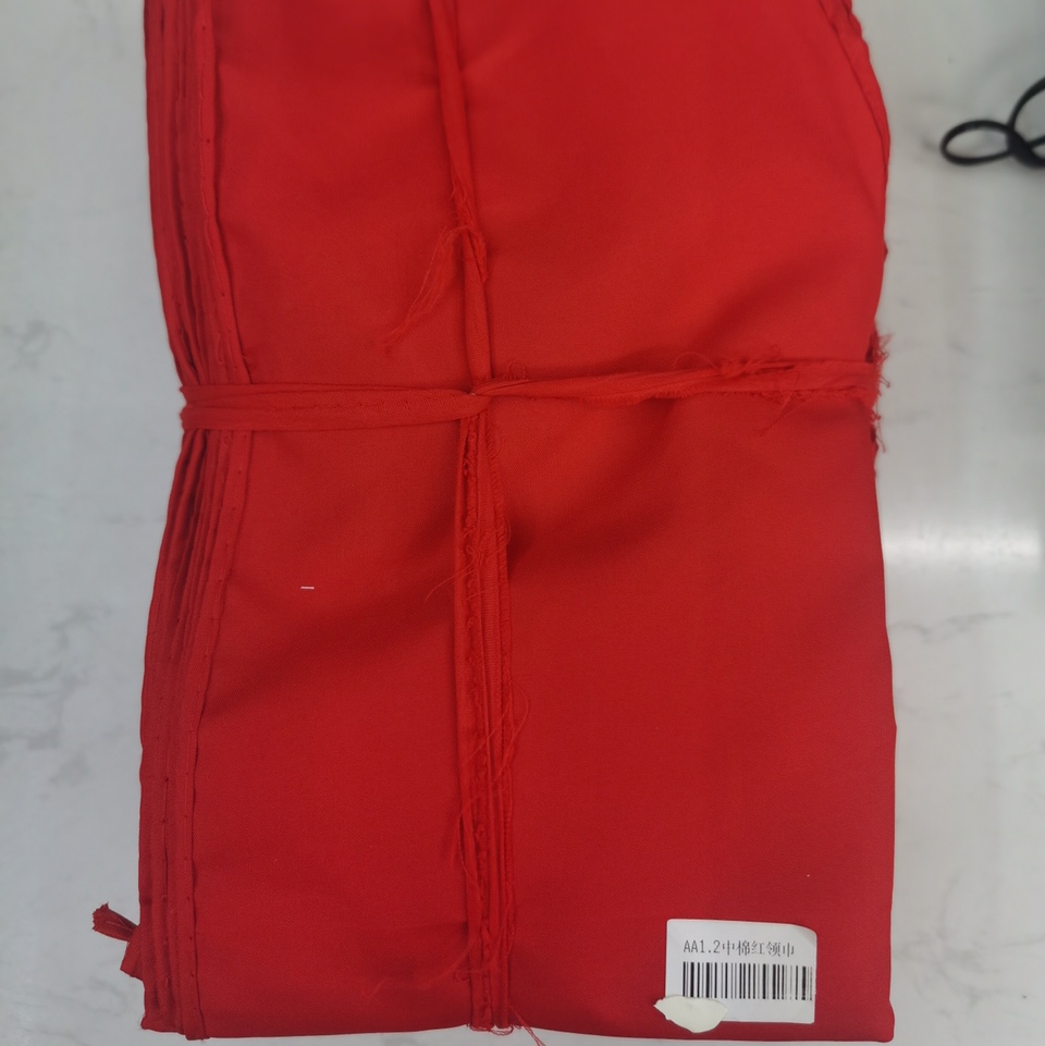 AA1.2米中棉红领巾（5000/件）详情图1