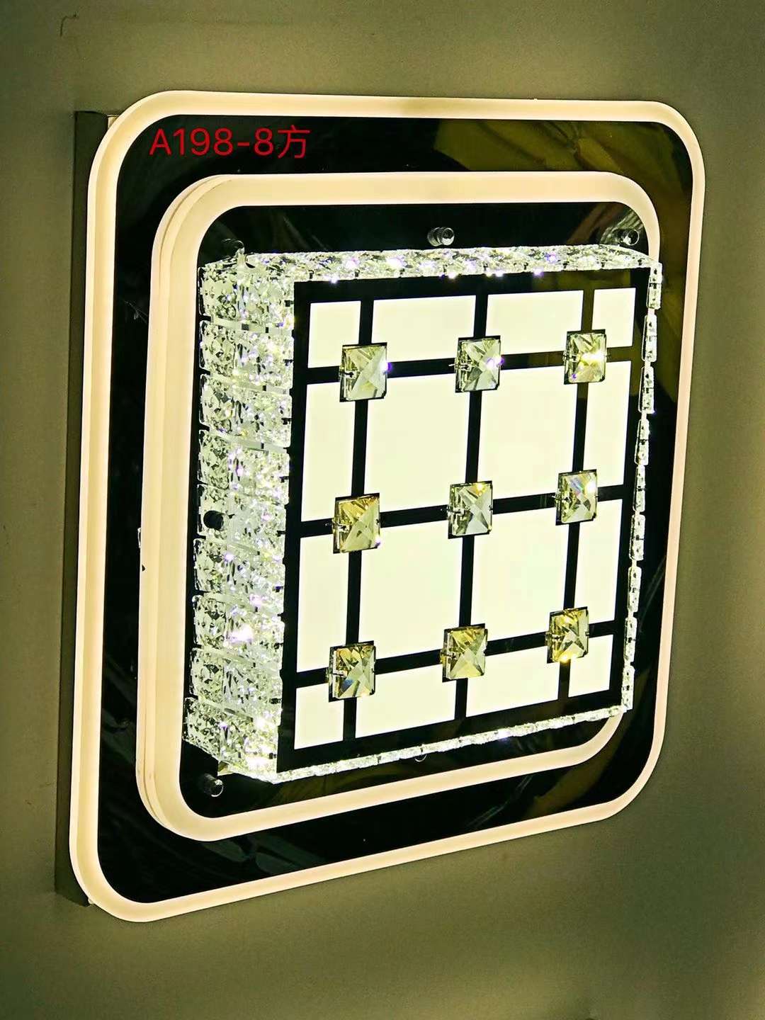 مصابيح الكريستال الجانبي، ومصابيح الكريستال المقطعة بالخط مبسطة لغرفة المعيشة Specification image