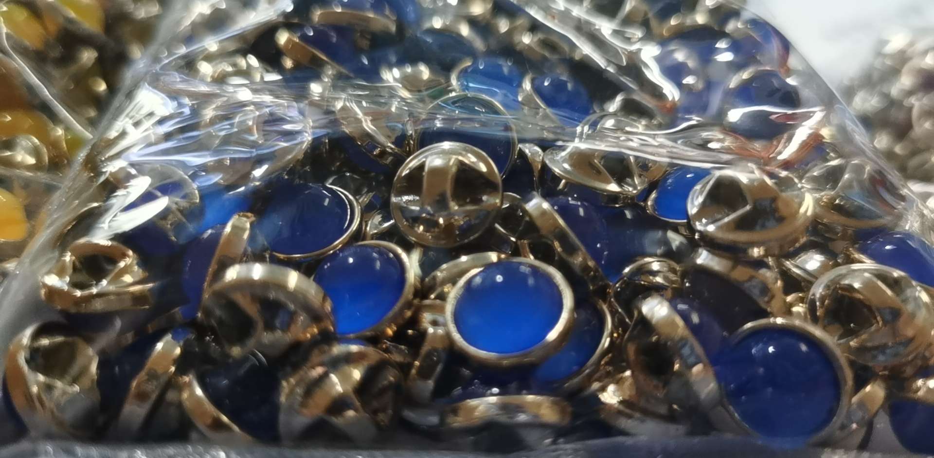 纽扣产品图