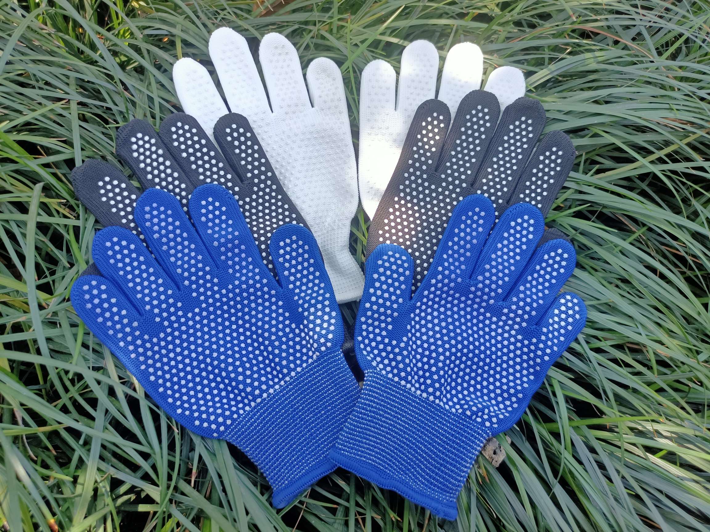 Children's Nylon Dot Plastic Gloves Non-Slip Gloves Blue White Item Picture