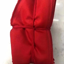 做足1米2的确良红领巾（5000/件）