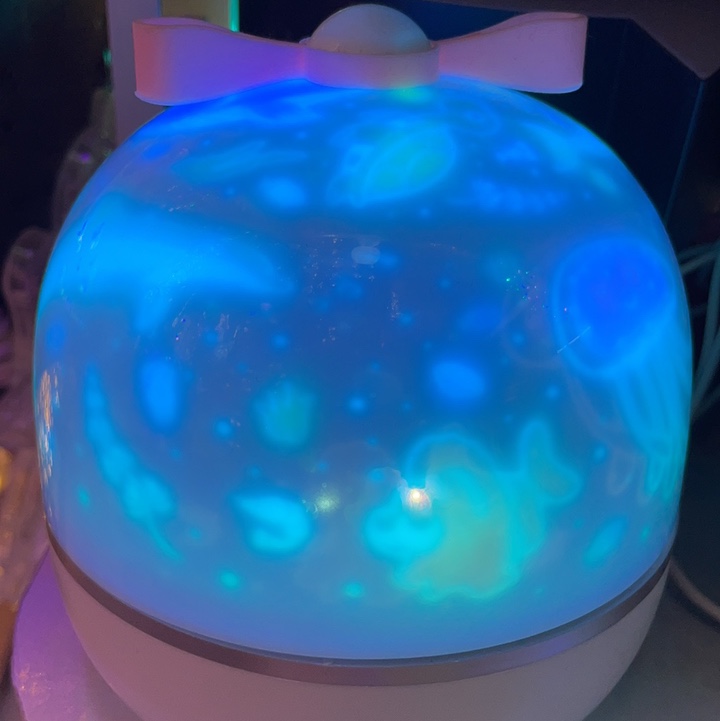 led星空灯海底7图案可替换星空灯投影仪夜光儿童玩具女孩满天星卧室小夜灯浪漫旋转生日快乐