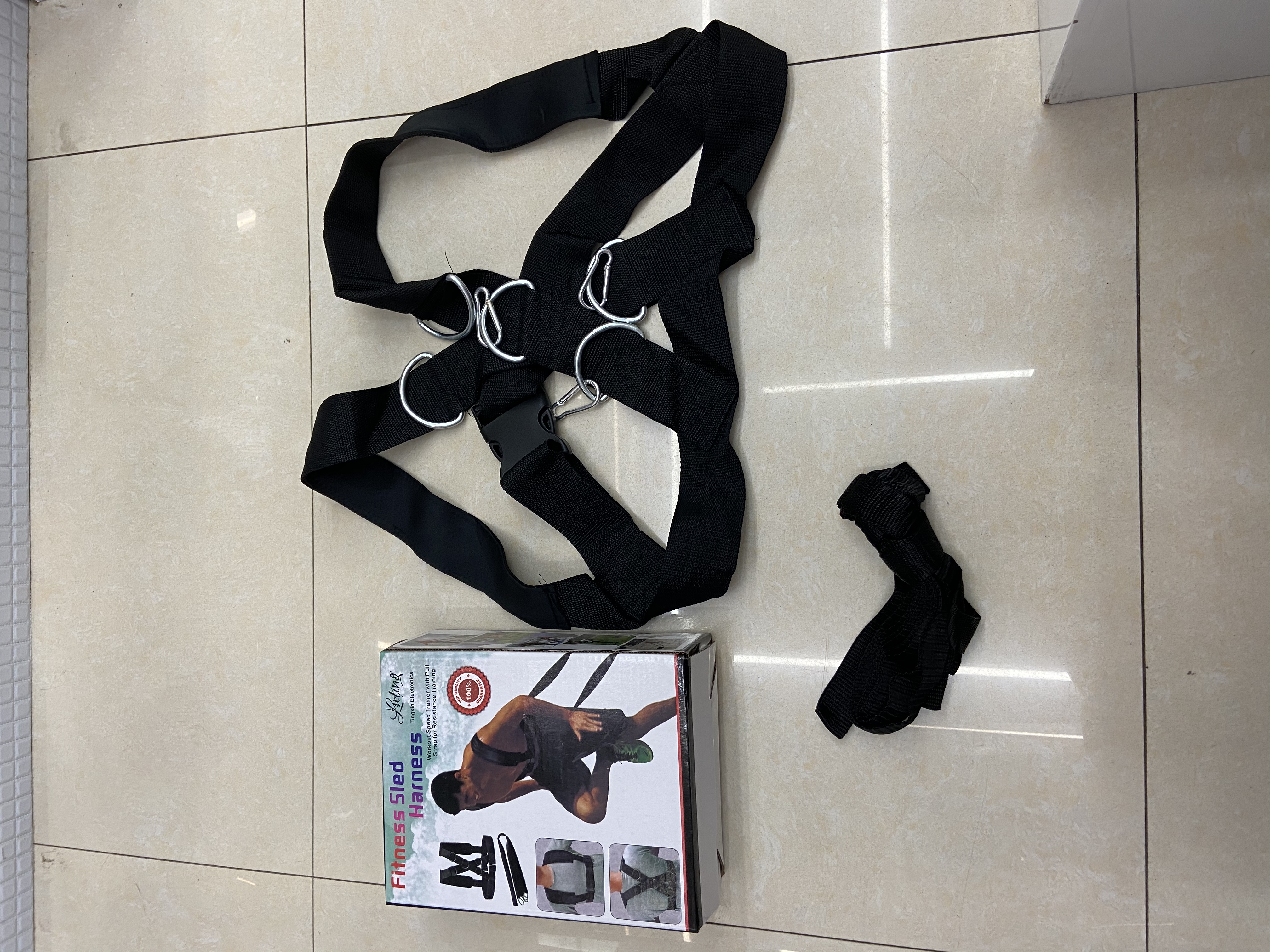 背部训练器拉力绳白底实物图