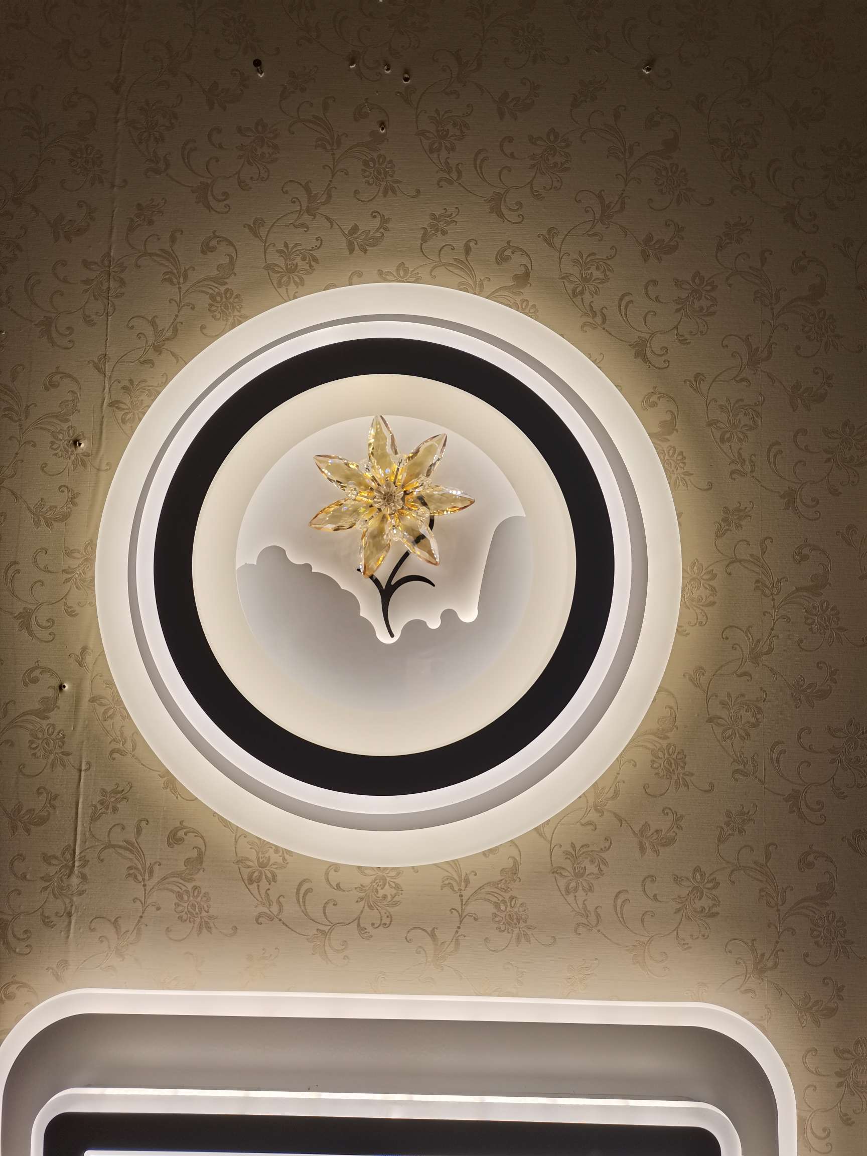 Modern Simple Living Room Bedroom Ceiling Light Creative Personality New Chinese Nordic Style Romantic Warm Children's Room Lighting Application Scenario