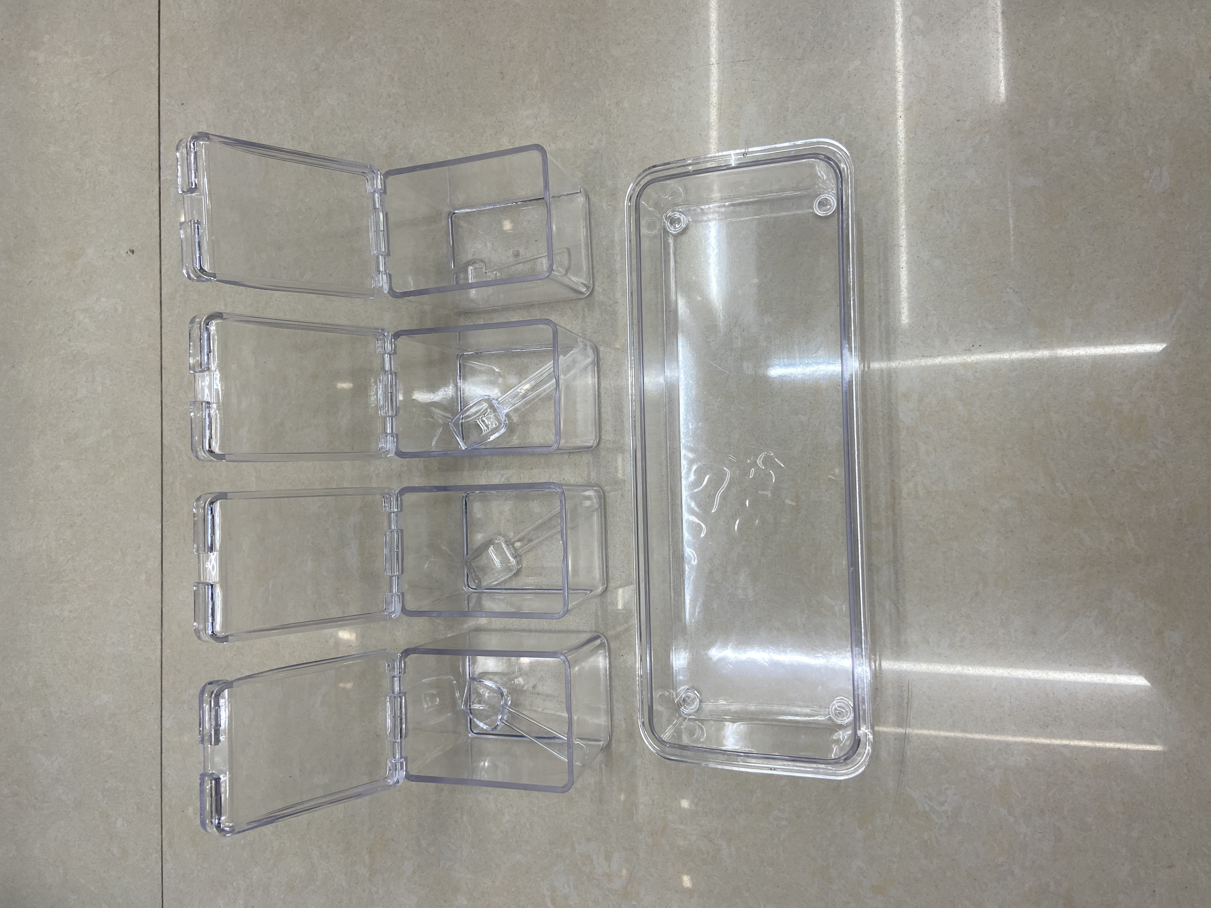 A four-piece seasoning box Specification image