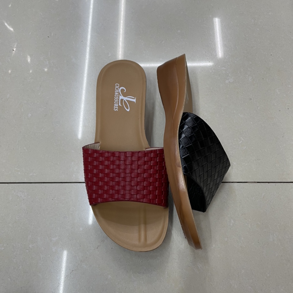 New injection molded shoes for 2021
