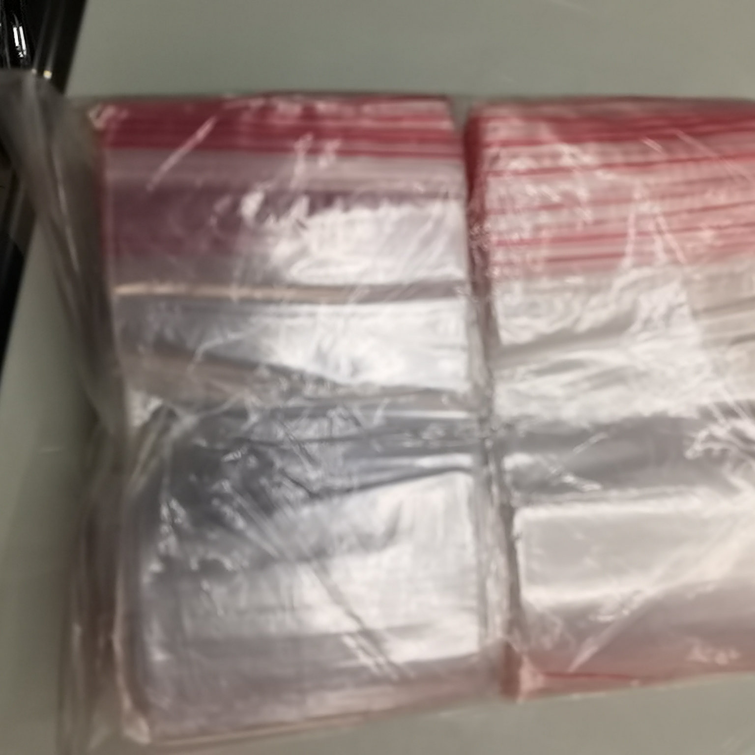 Self-sealing bags 4x695 transparent sealed 7 bags of food preservation PE self-sealing bags, large size for storage and small size for sample dispensing, plastic packaging bags