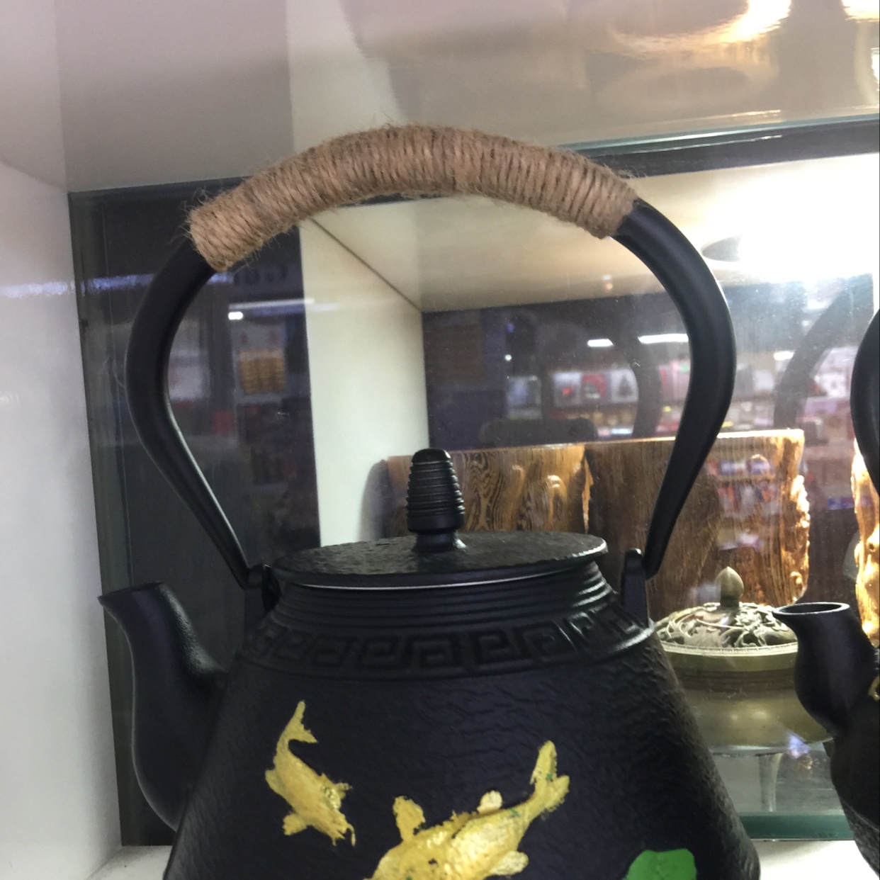 铸铁茶壶