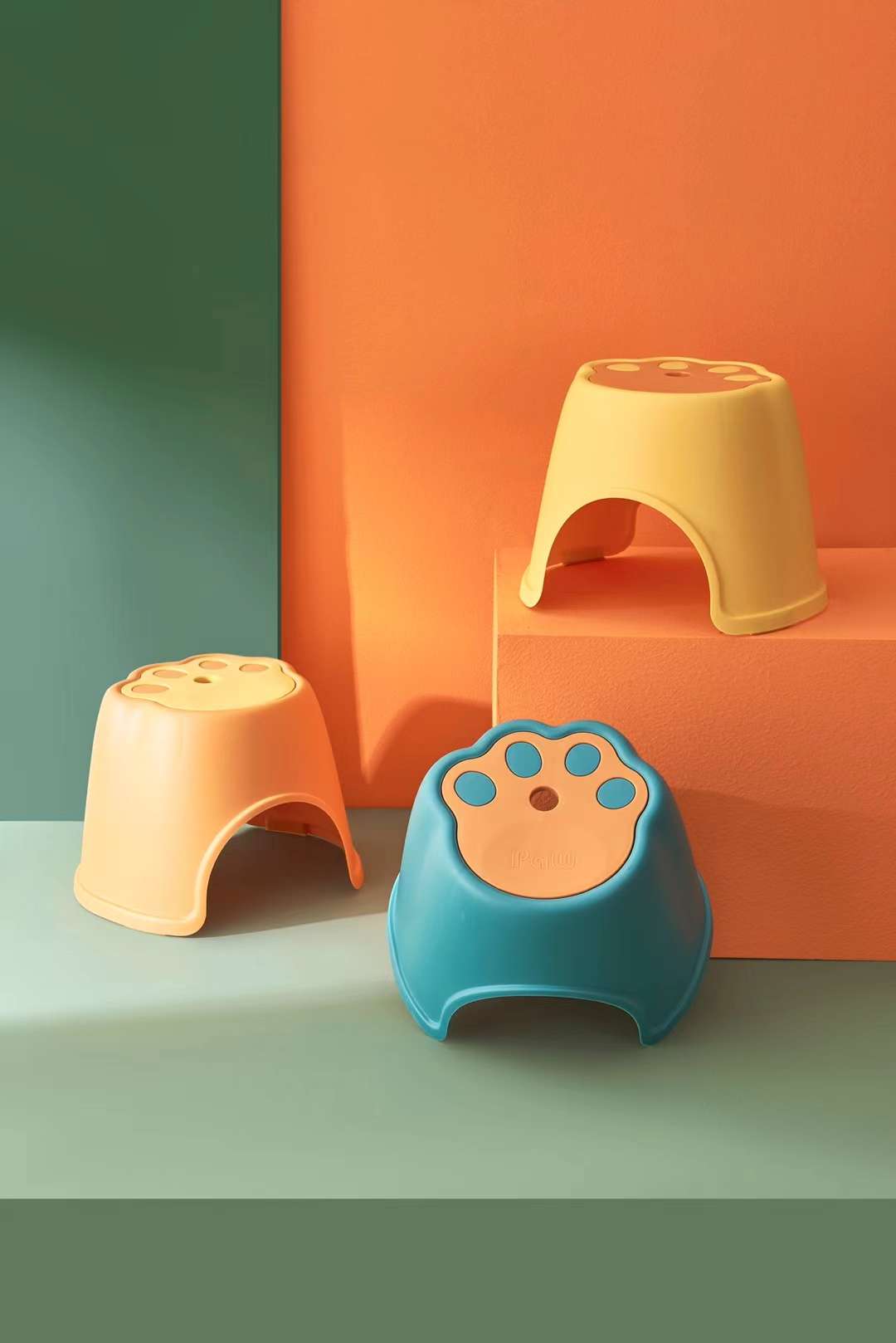 儿童凳子幼儿园塑料防滑换鞋凳便携加厚浴室凳宝宝家用创意小板凳详情1